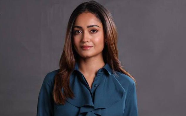  'सिर्फ ग्लैमर नहीं, किरदार में सच्चाई होनी चाहिए' : त्रिधा चौधरी