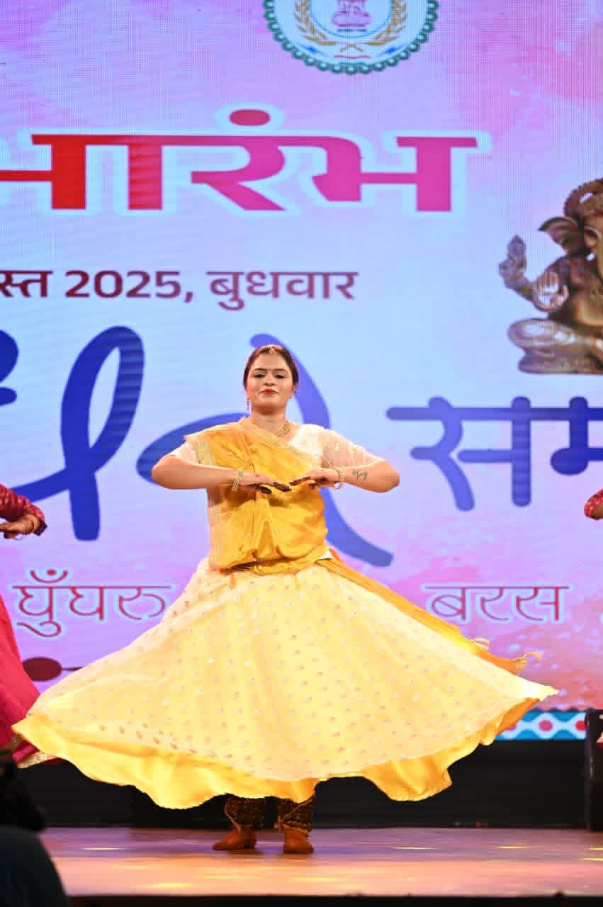  रायगढ़ की पूजा जैन ने चक्रधर समारोह के दूसरे दिन कथक नृत्य से बांधा समां