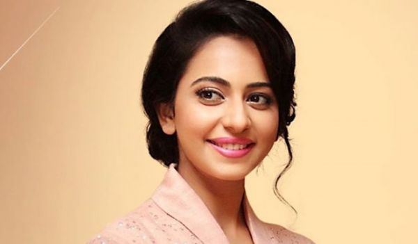 रकुल प्रीत सिंह ने पोस्ट शेयर करके बताई कंफर्ट जोन की बात