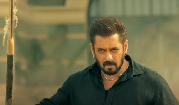  सलमान खान की फिल्म 'सिकंदर' ने पहले दिन की 30.06 करोड़ की कमाई