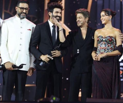 70वें फिल्मफेयर 2025 में 'लापता लेडीज' का दबदबा, आलिया भट्ट और अभिषेक बच्चन ने जीते दिल