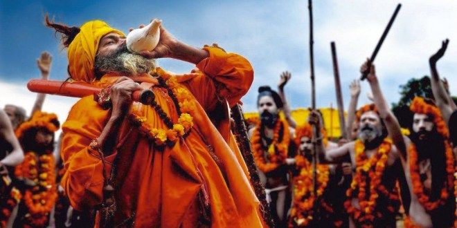 प्रयागराज में आयोजित हो रहे महाकुम्भ मेले का आध्यात्मिक एवं आर्थिक महत्व