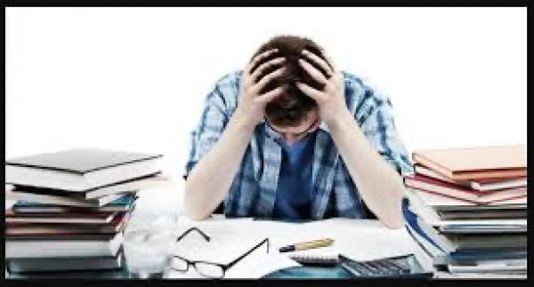 बंद करो बच्चों पर अनावश्यक दबाव बनाना