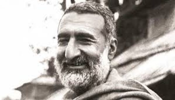 भारत रत्न पाने वाले पहले गैर भारतीय -सीमांत गांधी 