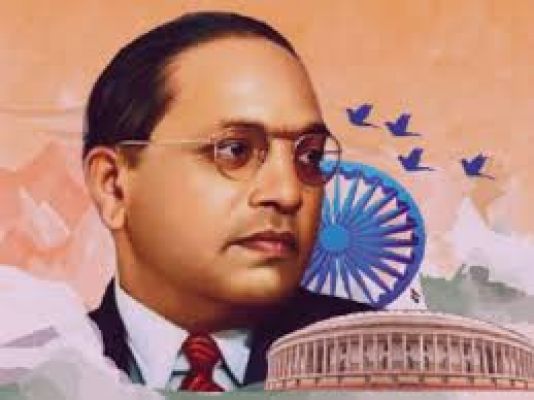 तिरंगे झंडे में अशोक चक्र लगवाने वाले भीमराव अम्बेडकर 