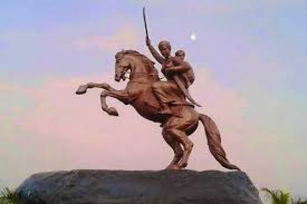 वीरोचित भाव जगाए मातृशक्ति- रानी लक्ष्मीबाई