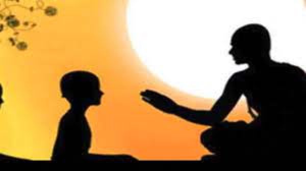 स्वत्व और स्वाभिमान से स्वयं को प्रकाशित होने का संदेश है गुरु पूर्णिमा