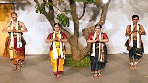 19 अगस्त : संस्कृतोत्सव