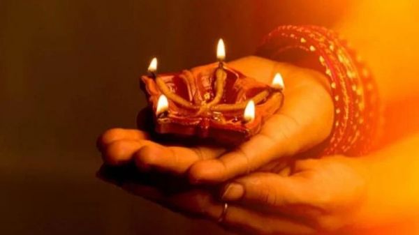 नरक चतुर्दशी : यमराज के लिए दीपदान करने का पर्व  
