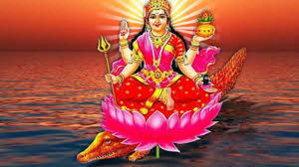  "प्रलय मुक्त,चार युगों की साक्षी और नारी शक्ति के आदर्श का प्रतीक माँ नर्मदा "