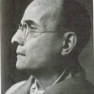 वीर सावरकर जयंती पर विशेष : जेल की दीवारों पर कील-कांटों से लिख दी क्रांति