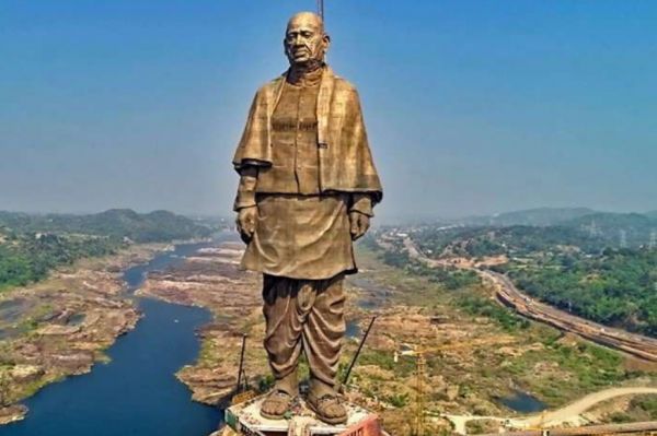 सरदार वल्लभ भाई पटेलः राष्ट्रीय एकता के बेजोड़ शिल्पीकार