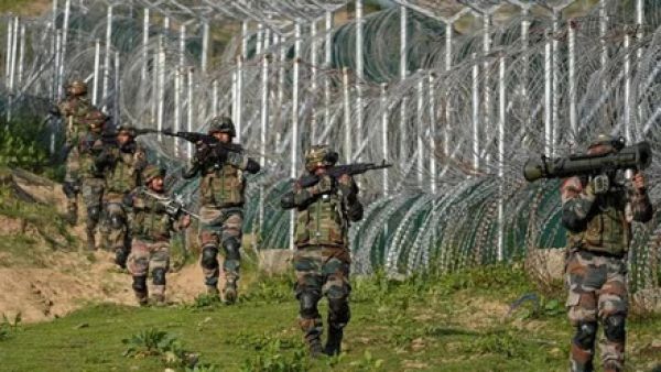 पाकिस्तान में सेना प्रमुख की बढ़ी ताकत, सुरक्षा के लिए बड़ा खतरा ?