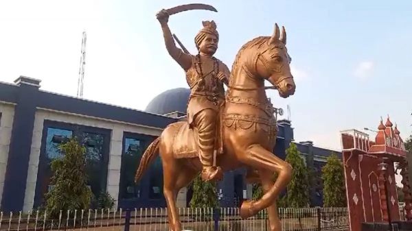 वीर नारायण सिंह: छत्तीसगढ़ के प्रथम स्वतंत्रता सेनानी का अदम्य साहस