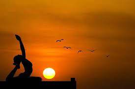 सुबह जल्दी उठने से शरीर और मन दोनों ही रहते स्वस्थ