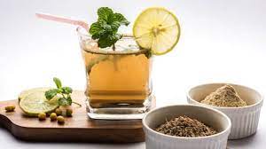  अजवाइन पानी के सेवन से एसिडिटी, कब्ज जैसी कई समस्याओं से मिलेगा लाभ 