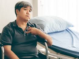 लकवा मारने का एक कारण शरीर में इस विटामिन की कमी