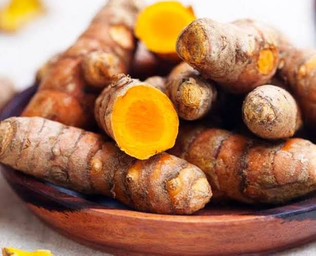 कच्ची हल्दी