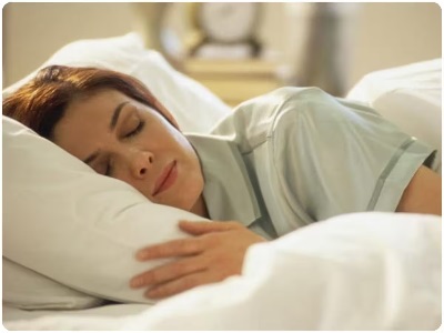  रातभर एसी में सोने के नुकसान