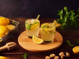 खाली पेट नींबू पानी पीने के नुकसान 