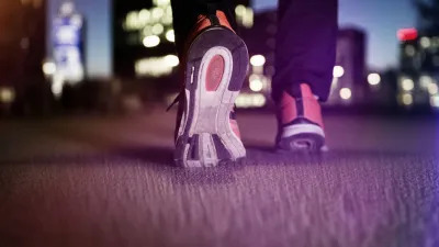 रात के समय खाना खाने के बाद कितने घंटे और कैसे चलना चाहिए