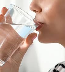 खाना खाने के कितनी देर के बाद पानी पीना चाहिए?