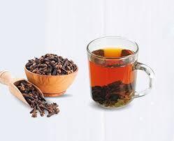 जानें लौंग का पानी किन अंगों की सेहत सुधारता है