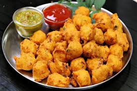 सर्दियों की खास रेसिपी: मूंग दाल के कुरकुरे पकौड़े