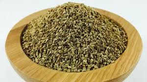 अजवाइन: सर्दियों की हर परेशानी का प्राकृतिक इलाज