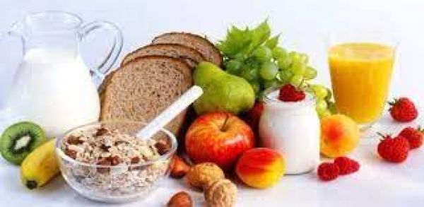 मौसम बदलने की वजह से हो जाते हैं बीमार, तो जल्दी रिकवर होने के लिए खाएं ये फूड