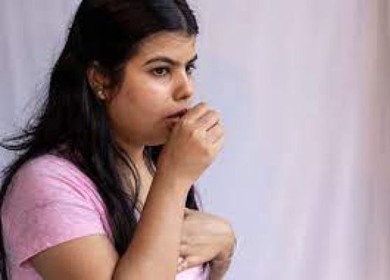 सेहत: खांस-खांसकर हो गया है फेफड़ों में दर्द, तो जल्द राहत पाने के लिए अपनाएं ये घरेलू उपाय