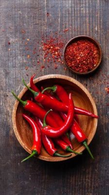 खाने में मिर्च हो जाए तेज तो...आजमाएं ये उपाय