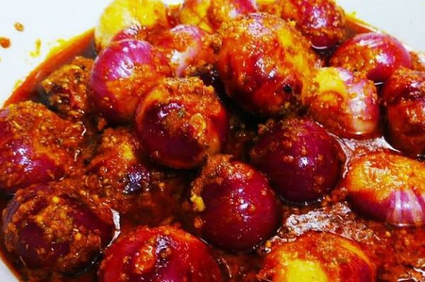 बनाएं स्वादिष्ट प्याज का आचार 