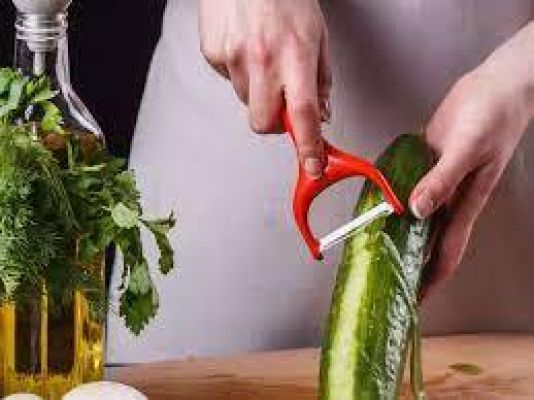 बिना छीले खीरा खाने के फायदे?