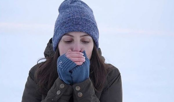 ठंड आते ही शरीर में कम होने लगता है ये विटामिन