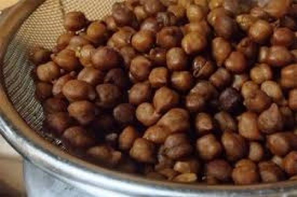 विटामिन और खनिजों का अच्छा सोर्स है उबले काले चने ! 