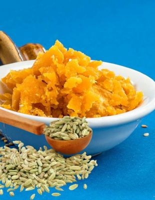 सेहत के लिए फायदेमंद गुड़ और सौंफ