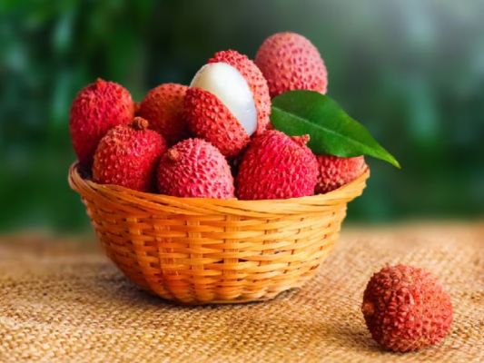 गर्मियों में लीची खाने के फायदे