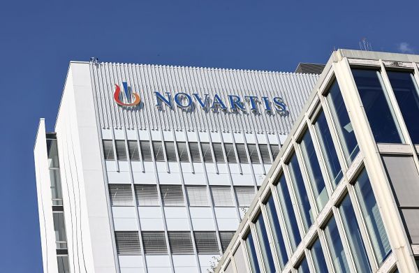 नोवार्टिस को नवजात शिशुओं और बच्चों के लिए मलेरिया की पहली दवा की मंजूरी मिली