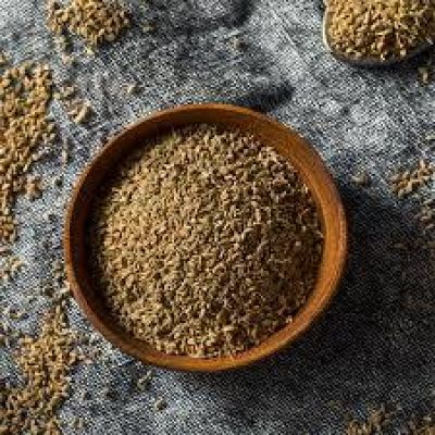 अजवाइन ज़्यादा खाने से हो सकते हैं ये गंभीर नुकसान, जानिए सही मात्रा