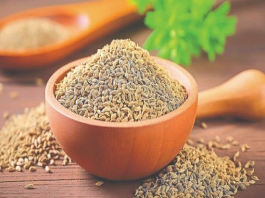 ज्यादा न करें अजवाइन का सेवन