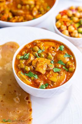 आज ही बनाये घर पर मटर मशरूम मसाला