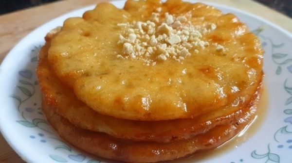  संक्रांति पर चीनी नहीं, गुड़ से बनाएं रसीले और हेल्दी मालपुआ