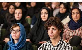 Iranian students defy ultimatum to end protests