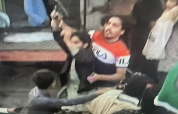 पाकिस्तान: इमरान खान के आजादी मार्च में चली गोलियां, एक की मौत, इमरान सहित नौ घायल