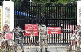 म्यांमार जेल में कैद पूर्व ब्रिटिश राजदूत व विदेशियों सहित छह हजार कैदी होंगे रिहा