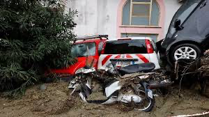 इटली, कैमरून में भूस्खलन, 21 लोगों की मौत