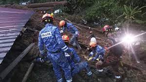 Malaysia Landslide: मलेशिया में कुदरत ने बरपाया कहर! लैंडस्लाइड में अब तक 2 लोगों की मौत, 50 से अधिक लापता