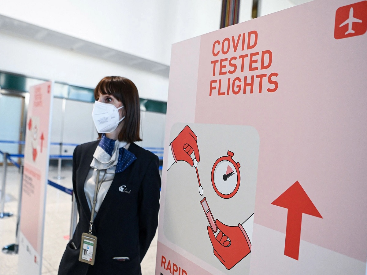 चीन से आई 2 उड़ानों के 50% यात्री मिले कोरोना संक्रमित...तो इटली और US ने अनिवार्य किया कोविड टेस्ट