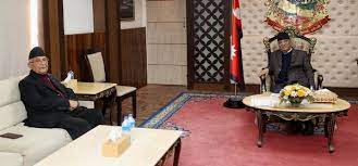  चीन के राजदूत चेन की प्रचंड से मुलाकात के बाद ओली प्रधानमंत्री आवास बालुवाटार पहुंचे